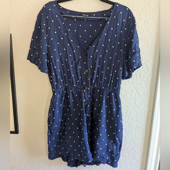 Madewell Pants - Madewell Short Romper Button Front Short Sleeves V Neck Polka Dot Size M Blue